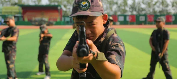 如何制定适合篮球主力的个性化训练方案_1
